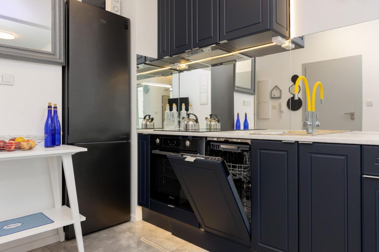 Butas Hugo By Renters *